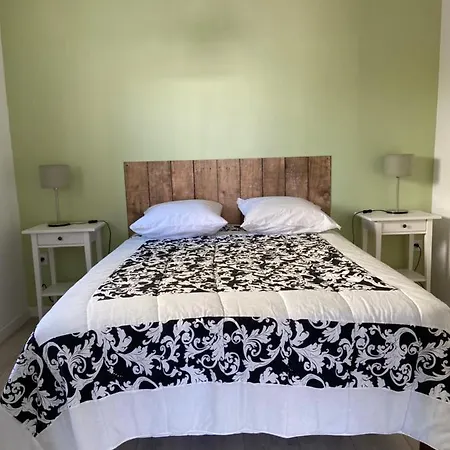 T2 En Rez De Avec Jardin A 800m De La Plage, A La Semaine بيت للعطل