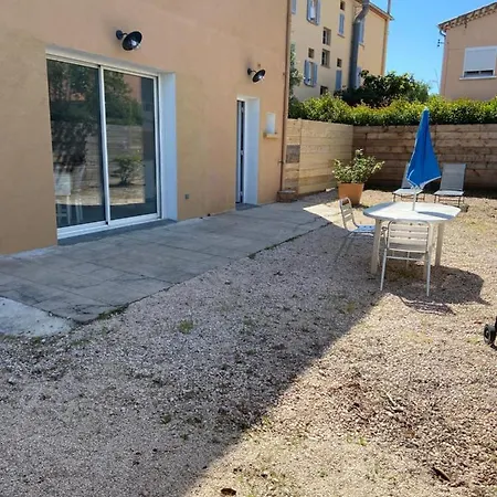 بيت للعطل T2 En Rez De Avec Jardin A 800m De La Plage, A La Semaine *